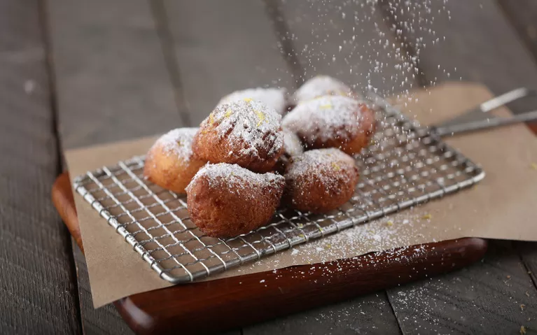 Ricotta Doughnuts