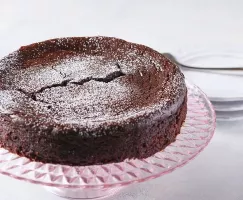 Flourless Bittersweet Chocolate Cake